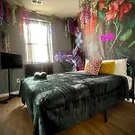 Garden Hideaway 2 Minutes To Fishtown