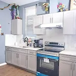 Garden Hideaway 2 Minutes To Fishtown